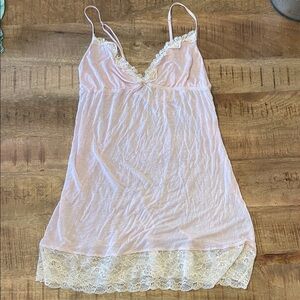 Victoria’s Secret Vintage Luxury Blend Nightgown Pink Medium Lace Trim